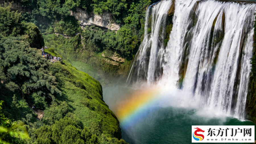 打造“多彩贵州”文旅新品牌——贵州推动旅游产业高质量发展观察(图5) 打造“多彩贵州”文旅新品牌——贵州推动旅游产业高质量发展观察(图5)