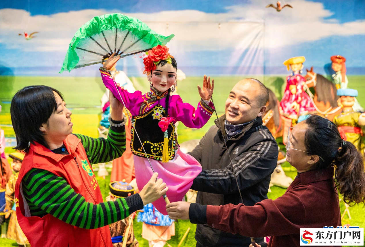 呼和浩特：“国际残疾人日”活动精彩纷呈(图2)