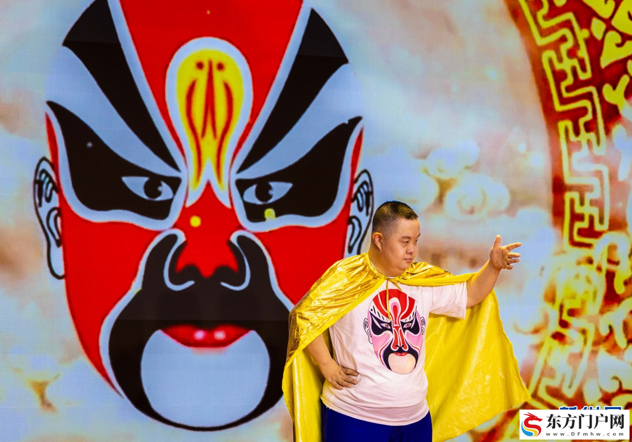 呼和浩特：“国际残疾人日”活动精彩纷呈(图4)