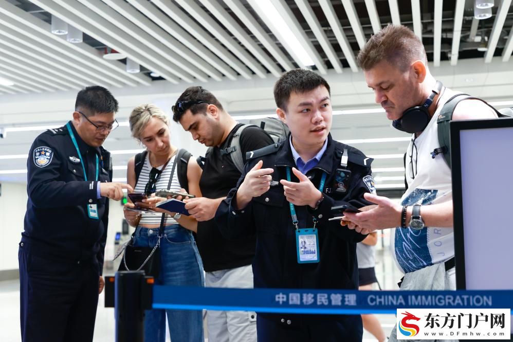 海南自贸港封关第一天(图15) 海南自贸港封关第一天(图15)