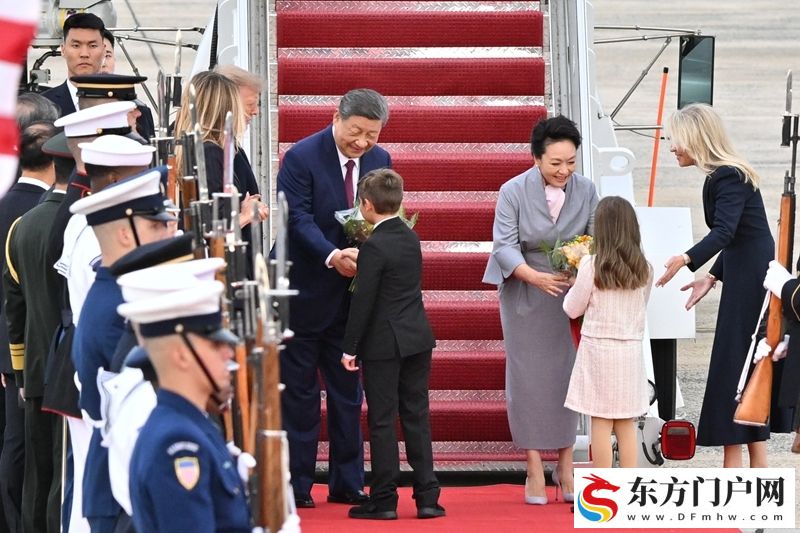 习近平抵达华盛顿对美国进行国事访问(图3) 习近平抵达华盛顿对美国进行国事访问(图3)